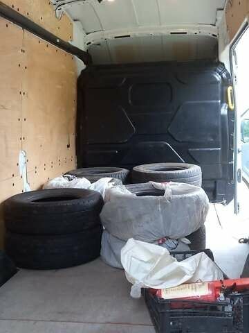 Белый Форд Транзит, объемом двигателя 2 л и пробегом 210 тыс. км за 14200 $, фото 10 на Automoto.ua