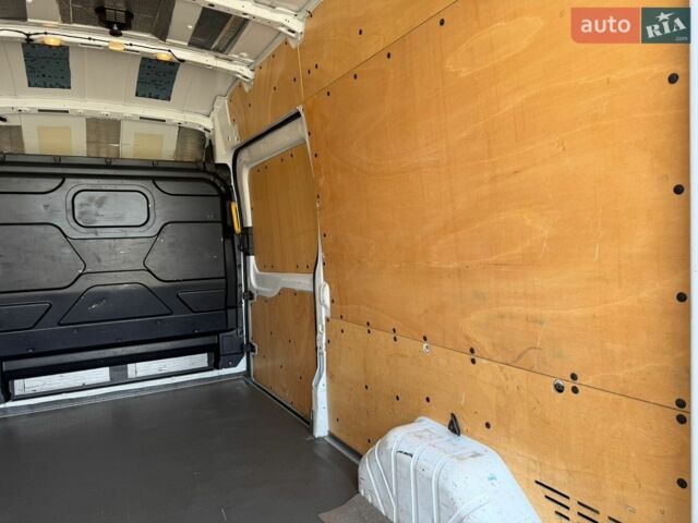 Белый Форд Транзит, объемом двигателя 2 л и пробегом 180 тыс. км за 19300 $, фото 30 на Automoto.ua