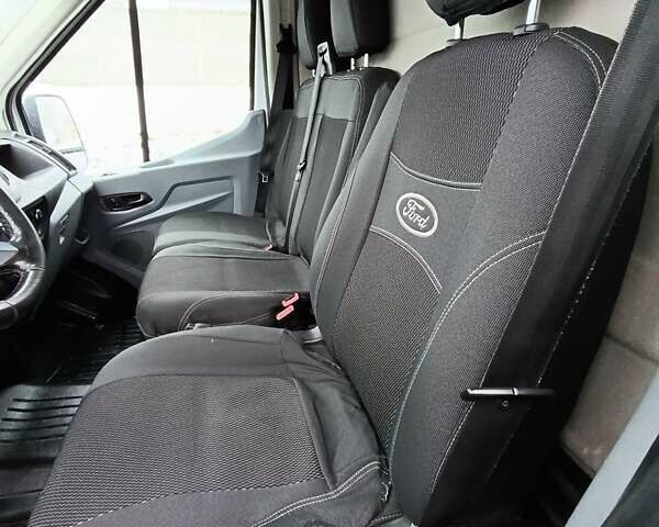 Белый Форд Транзит, объемом двигателя 2 л и пробегом 250 тыс. км за 15500 $, фото 13 на Automoto.ua