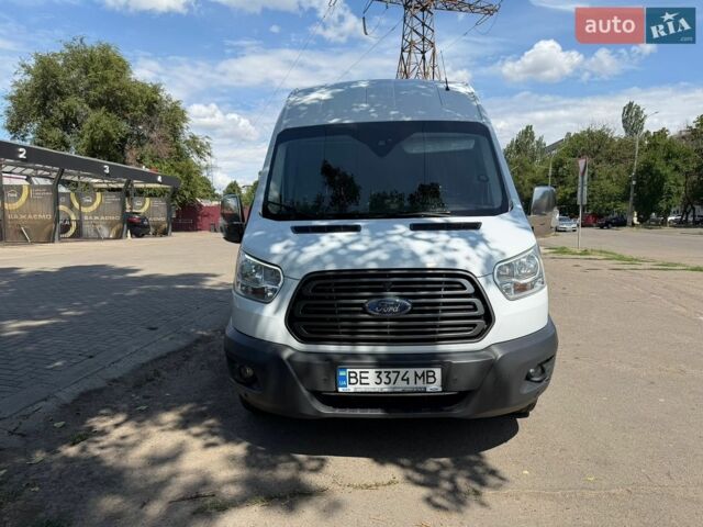 Белый Форд Транзит, объемом двигателя 2 л и пробегом 180 тыс. км за 19300 $, фото 1 на Automoto.ua
