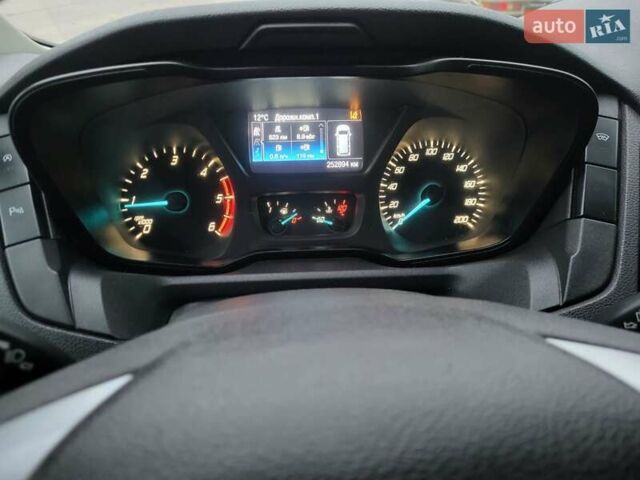 Белый Форд Транзит, объемом двигателя 2 л и пробегом 253 тыс. км за 14500 $, фото 37 на Automoto.ua