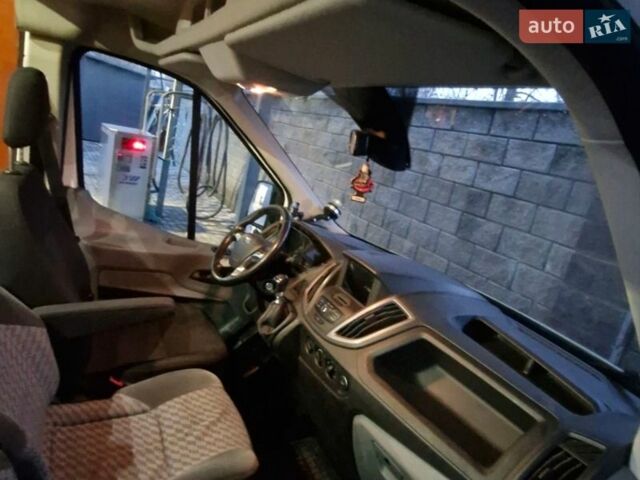 Белый Форд Транзит, объемом двигателя 2 л и пробегом 267 тыс. км за 14900 $, фото 7 на Automoto.ua