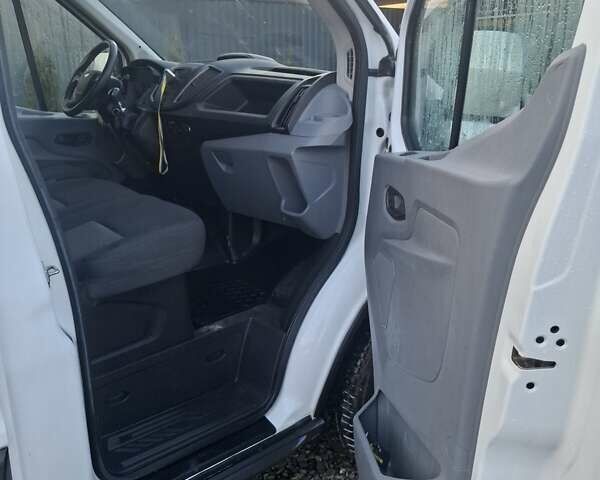 Білий Форд Транзит, об'ємом двигуна 2 л та пробігом 286 тис. км за 11600 $, фото 10 на Automoto.ua