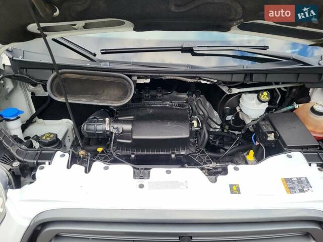 Белый Форд Транзит, объемом двигателя 2 л и пробегом 253 тыс. км за 14500 $, фото 41 на Automoto.ua