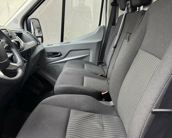 Белый Форд Транзит, объемом двигателя 2 л и пробегом 325 тыс. км за 14500 $, фото 7 на Automoto.ua