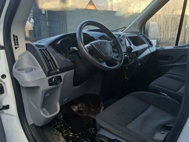Білий Форд Транзит, об'ємом двигуна 2 л та пробігом 286 тис. км за 11600 $, фото 6 на Automoto.ua