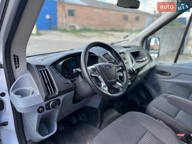 Білий Форд Транзит, об'ємом двигуна 2 л та пробігом 117 тис. км за 15500 $, фото 52 на Automoto.ua