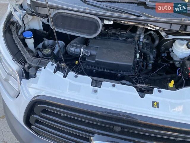 Білий Форд Транзит, об'ємом двигуна 2 л та пробігом 233 тис. км за 18700 $, фото 21 на Automoto.ua