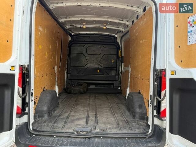Білий Форд Транзит, об'ємом двигуна 2 л та пробігом 276 тис. км за 14200 $, фото 24 на Automoto.ua