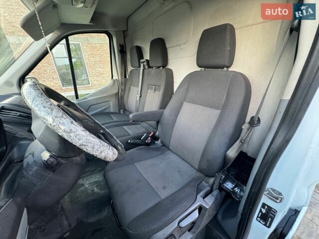 Белый Форд Транзит, объемом двигателя 2 л и пробегом 262 тыс. км за 11500 $, фото 8 на Automoto.ua