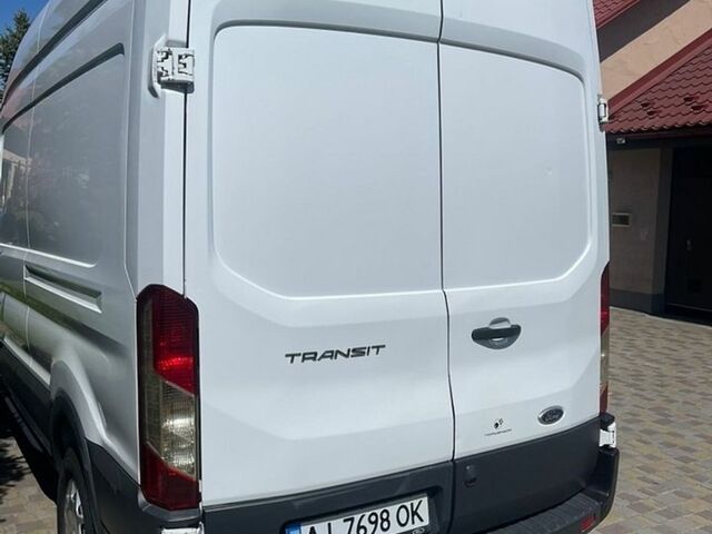 Белый Форд Транзит, объемом двигателя 2 л и пробегом 238 тыс. км за 16900 $, фото 5 на Automoto.ua