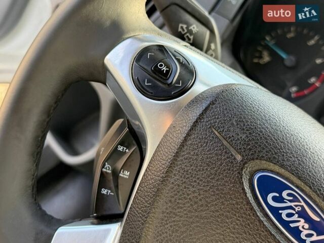 Білий Форд Транзит, об'ємом двигуна 2 л та пробігом 276 тис. км за 14200 $, фото 16 на Automoto.ua