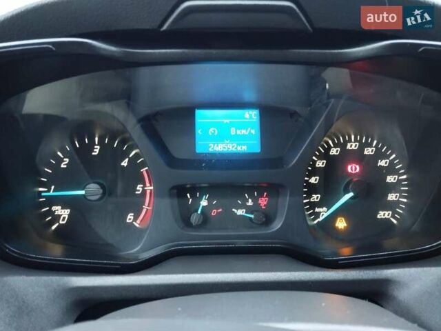 Белый Форд Транзит, объемом двигателя 2 л и пробегом 248 тыс. км за 15000 $, фото 14 на Automoto.ua