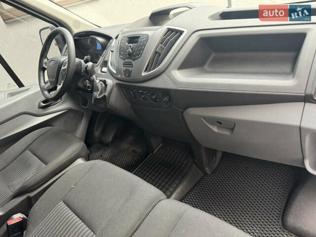 Белый Форд Транзит, объемом двигателя 2 л и пробегом 325 тыс. км за 14500 $, фото 9 на Automoto.ua