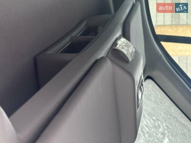 Белый Форд Транзит, объемом двигателя 2 л и пробегом 44 тыс. км за 31000 $, фото 15 на Automoto.ua