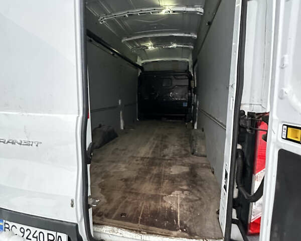 Білий Форд Транзит, об'ємом двигуна 2 л та пробігом 255 тис. км за 13500 $, фото 3 на Automoto.ua