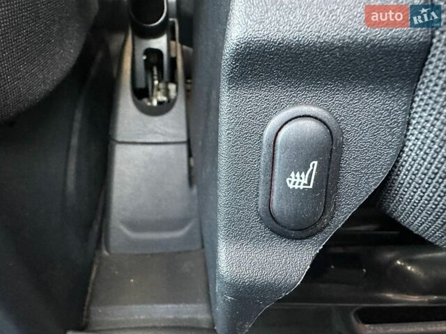 Білий Форд Транзит, об'ємом двигуна 0 л та пробігом 86 тис. км за 16600 $, фото 40 на Automoto.ua