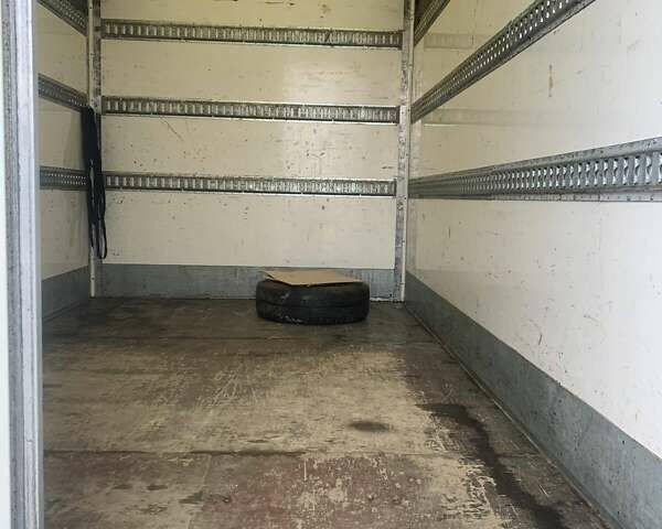 Белый Форд Транзит, объемом двигателя 2 л и пробегом 380 тыс. км за 16000 $, фото 9 на Automoto.ua