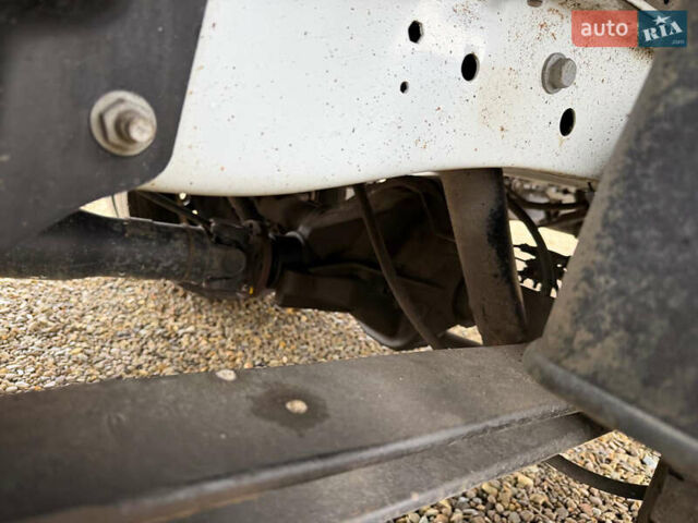 Білий Форд Транзит, об'ємом двигуна 2 л та пробігом 180 тис. км за 17500 $, фото 15 на Automoto.ua