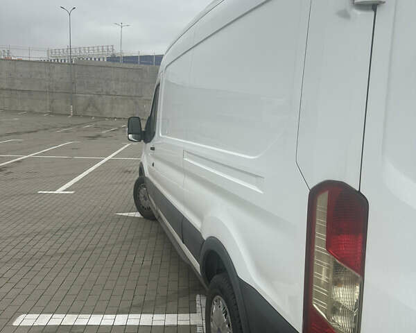 Білий Форд Транзит, об'ємом двигуна 2 л та пробігом 235 тис. км за 16000 $, фото 6 на Automoto.ua