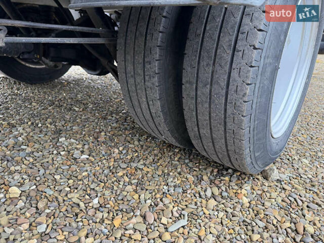 Білий Форд Транзит, об'ємом двигуна 2 л та пробігом 180 тис. км за 17500 $, фото 38 на Automoto.ua