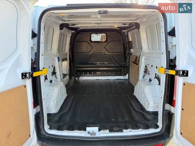 Белый Форд Транзит, объемом двигателя 2 л и пробегом 182 тыс. км за 11300 $, фото 12 на Automoto.ua