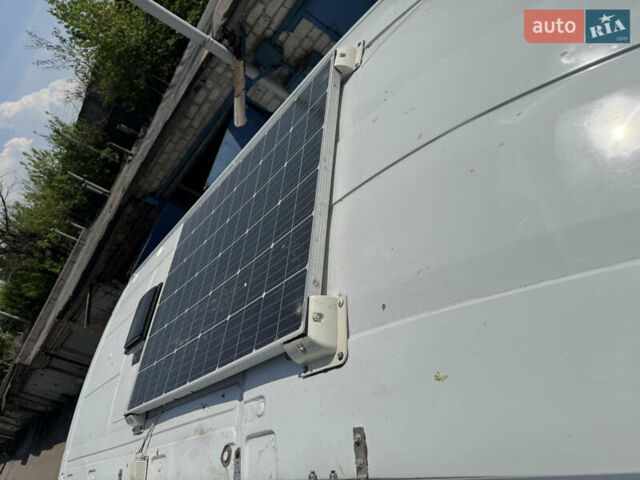 Белый Форд Транзит, объемом двигателя 2 л и пробегом 240 тыс. км за 26000 $, фото 1 на Automoto.ua