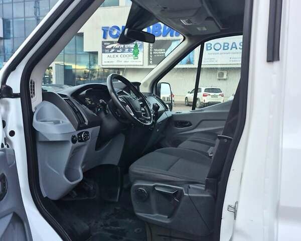 Білий Форд Транзит, об'ємом двигуна 2 л та пробігом 251 тис. км за 14800 $, фото 23 на Automoto.ua