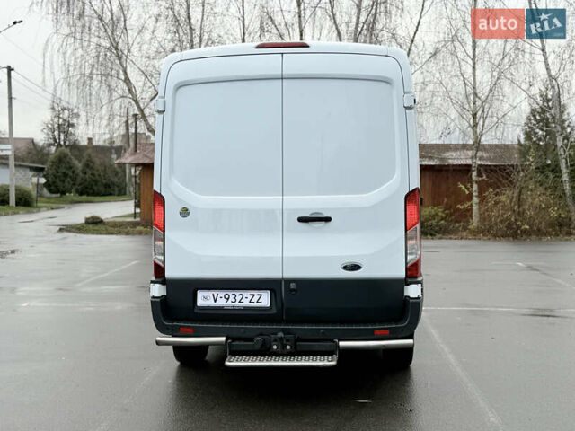 Белый Форд Транзит, объемом двигателя 0 л и пробегом 153 тыс. км за 18200 $, фото 6 на Automoto.ua
