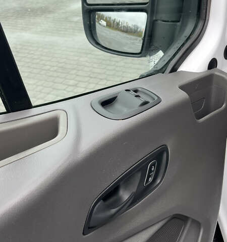 Білий Форд Транзит, об'ємом двигуна 2 л та пробігом 184 тис. км за 16500 $, фото 35 на Automoto.ua