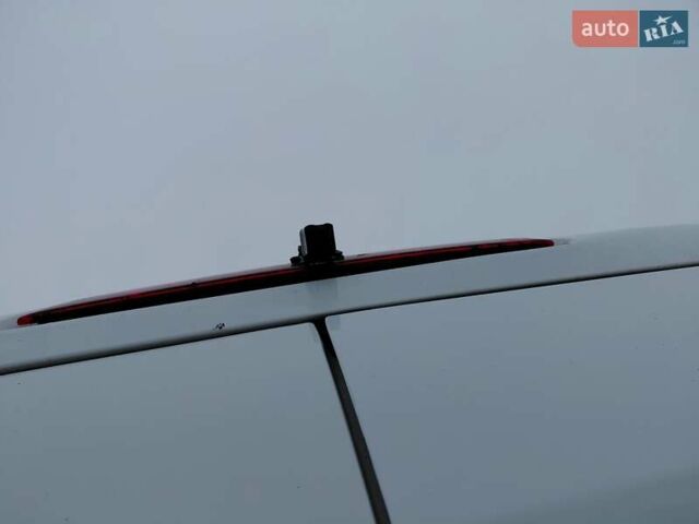 Белый Форд Транзит, объемом двигателя 2 л и пробегом 255 тыс. км за 15500 $, фото 47 на Automoto.ua