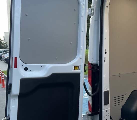 Білий Форд Транзит, об'ємом двигуна 2 л та пробігом 217 тис. км за 16900 $, фото 9 на Automoto.ua