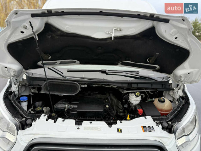 Белый Форд Транзит, объемом двигателя 2 л и пробегом 153 тыс. км за 18950 $, фото 44 на Automoto.ua