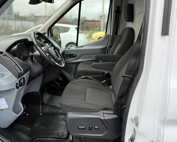 Белый Форд Транзит, объемом двигателя 2 л и пробегом 153 тыс. км за 18950 $, фото 16 на Automoto.ua