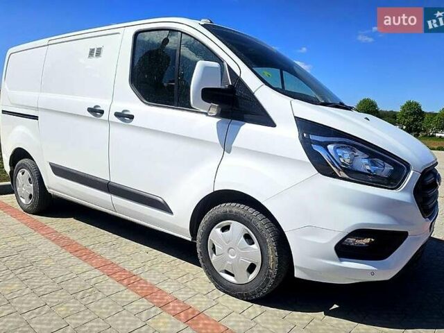 Белый Форд Транзит, объемом двигателя 2 л и пробегом 200 тыс. км за 17900 $, фото 2 на Automoto.ua