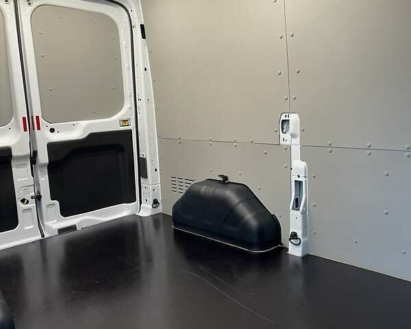 Білий Форд Транзит, об'ємом двигуна 2 л та пробігом 217 тис. км за 16900 $, фото 16 на Automoto.ua