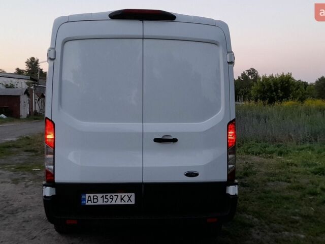 Белый Форд Транзит, объемом двигателя 2 л и пробегом 189 тыс. км за 18000 $, фото 2 на Automoto.ua
