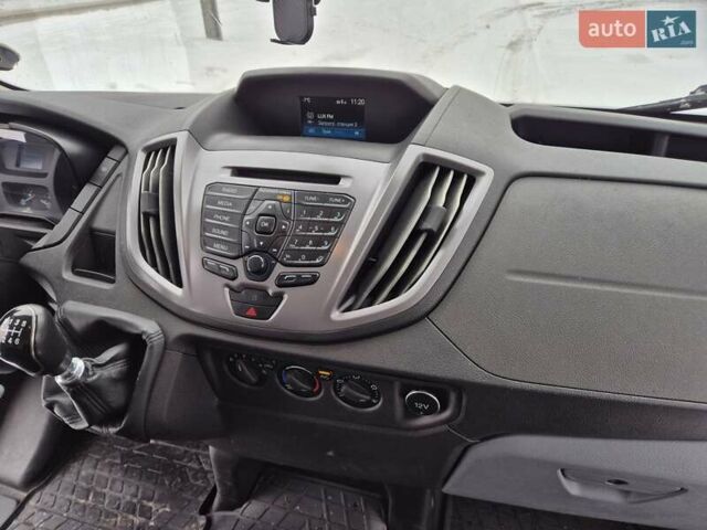 Білий Форд Транзит, об'ємом двигуна 2 л та пробігом 254 тис. км за 13500 $, фото 22 на Automoto.ua