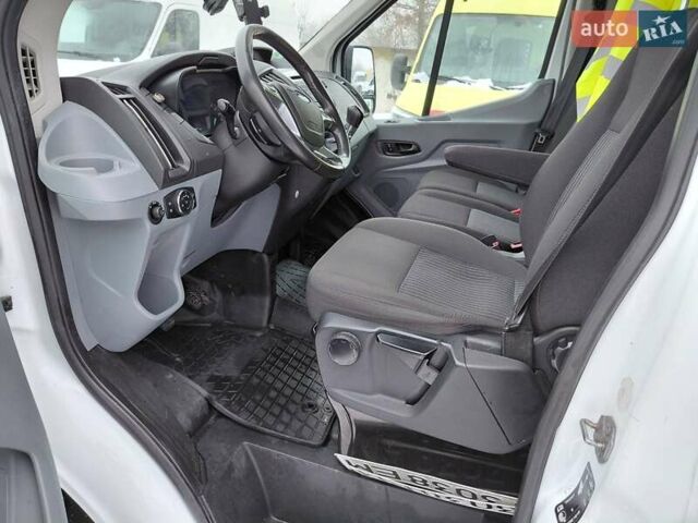 Белый Форд Транзит, объемом двигателя 2 л и пробегом 255 тыс. км за 15500 $, фото 44 на Automoto.ua