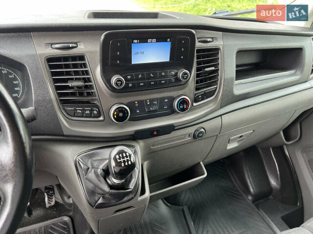 Белый Форд Транзит, объемом двигателя 2 л и пробегом 254 тыс. км за 17555 $, фото 15 на Automoto.ua