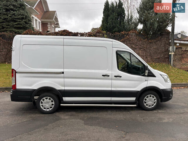 Белый Форд Транзит, объемом двигателя 2 л и пробегом 240 тыс. км за 17500 $, фото 6 на Automoto.ua