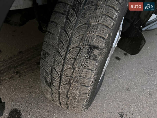 Белый Форд Транзит, объемом двигателя 2 л и пробегом 210 тыс. км за 16999 $, фото 23 на Automoto.ua