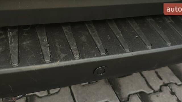 Белый Форд Транзит, объемом двигателя 2 л и пробегом 155 тыс. км за 19990 $, фото 10 на Automoto.ua