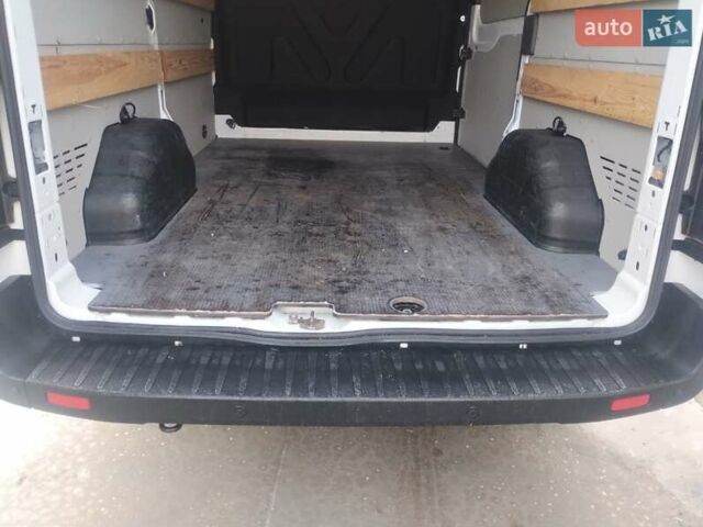 Белый Форд Транзит, объемом двигателя 2 л и пробегом 198 тыс. км за 18400 $, фото 27 на Automoto.ua