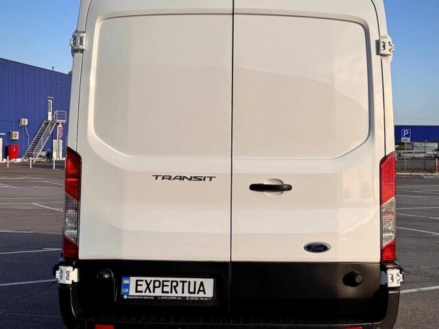 Белый Форд Транзит, объемом двигателя 2 л и пробегом 232 тыс. км за 20900 $, фото 3 на Automoto.ua
