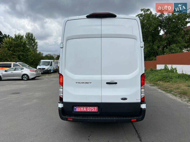 Белый Форд Транзит, объемом двигателя 2 л и пробегом 254 тыс. км за 17555 $, фото 5 на Automoto.ua