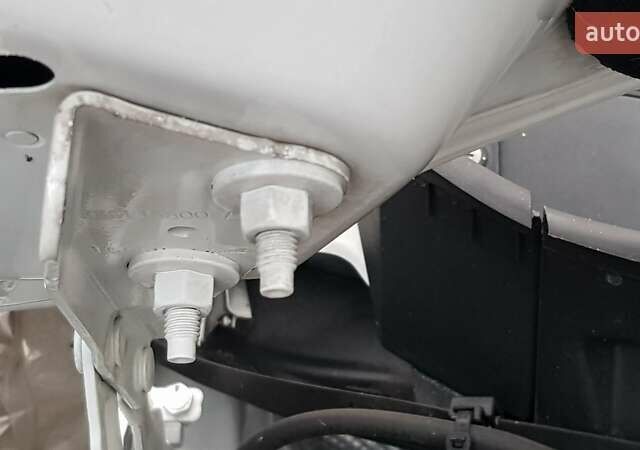 Белый Форд Транзит, объемом двигателя 2 л и пробегом 208 тыс. км за 15800 $, фото 33 на Automoto.ua