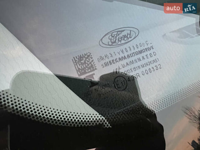 Белый Форд Транзит, объемом двигателя 2 л и пробегом 210 тыс. км за 16999 $, фото 18 на Automoto.ua