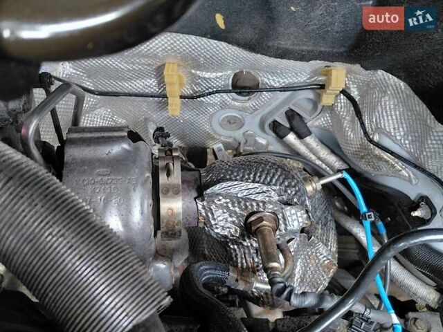 Білий Форд Транзит, об'ємом двигуна 2 л та пробігом 243 тис. км за 15600 $, фото 12 на Automoto.ua