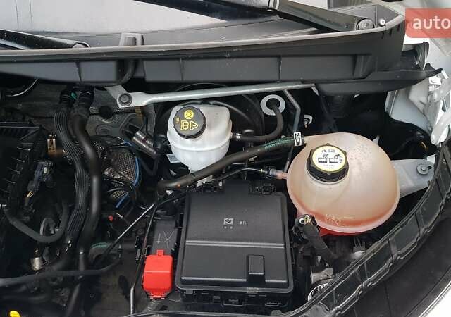 Белый Форд Транзит, объемом двигателя 2 л и пробегом 208 тыс. км за 15800 $, фото 37 на Automoto.ua